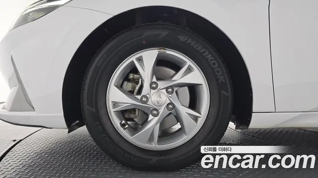 Hyundai Avante 2020 thumb 4