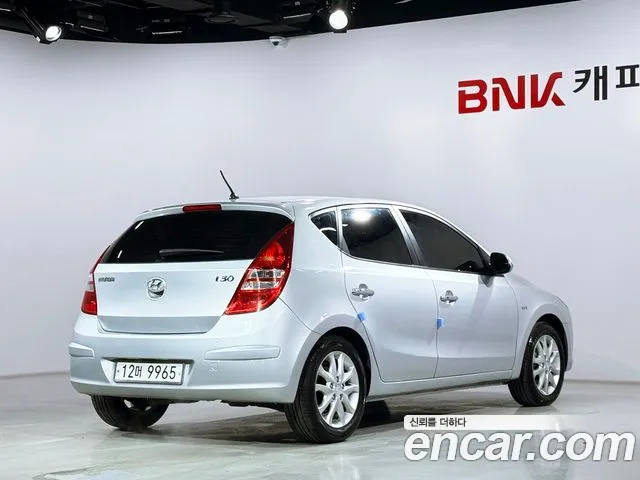 Hyundai i30 2009 thumb 2