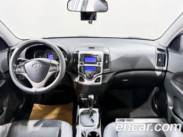 Hyundai i30 2009 thumb 4