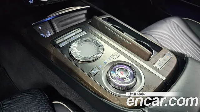 Genesis G80 2021 thumb 8