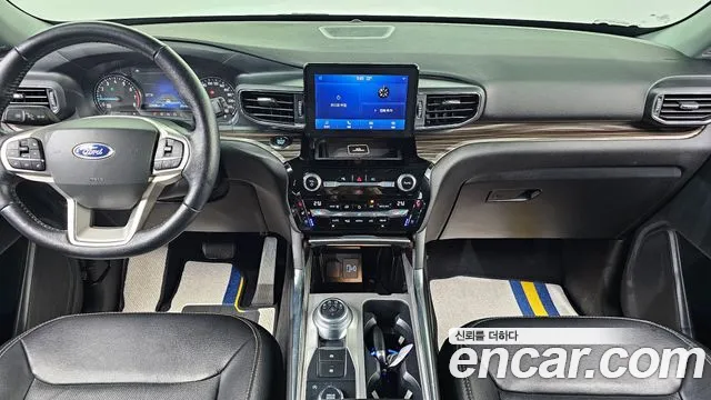 Ford Explorer 2021 thumb 7