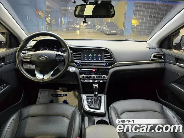 Hyundai Avante 2019 thumb 8
