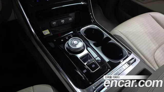 Kia Carnival 2023 thumb 9