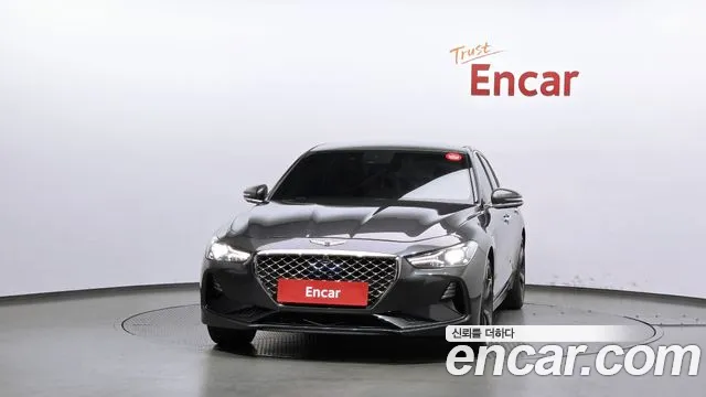Genesis G70 2020 thumb 3