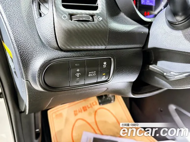Kia K3 2014 thumb 9