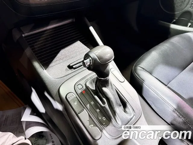 Kia K3 2014 thumb 10