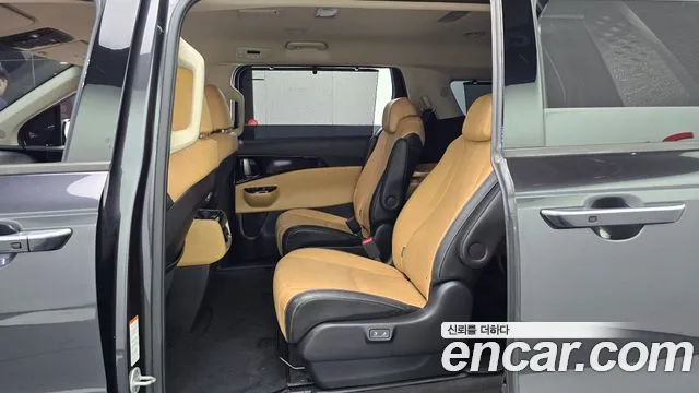 Kia Carnival 2022 thumb 12