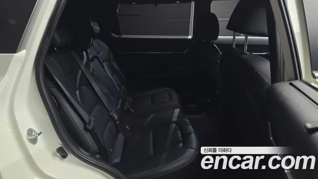 KG_Mobility_Ssangyong Torres 2022 thumb 11