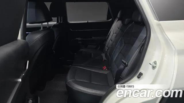 KG_Mobility_Ssangyong Torres 2022 thumb 12