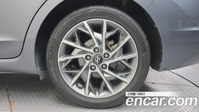 Hyundai Avante 2019 thumb 5