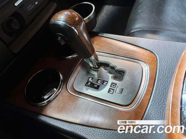 KG_Mobility_Ssangyong Chairman 2014 thumb 10