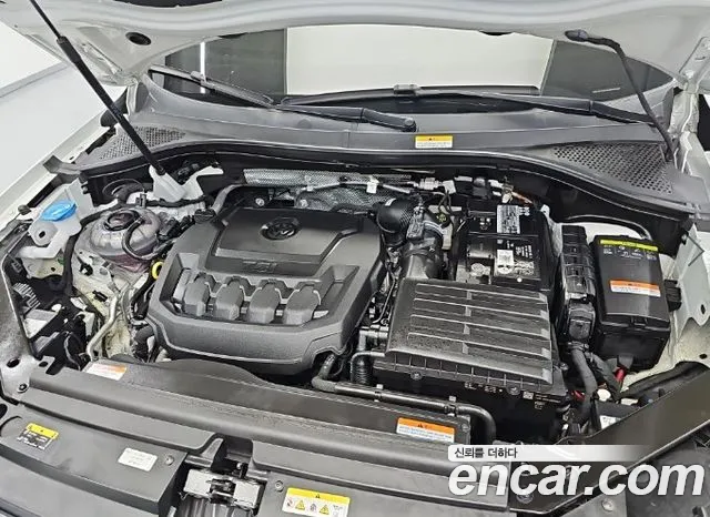 Volkswagen Tiguan 2023 thumb 5