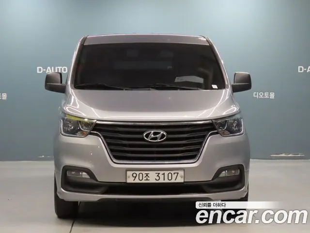 Hyundai Starex 2019 thumb 2