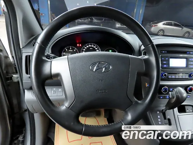 Hyundai Starex 2019 thumb 9