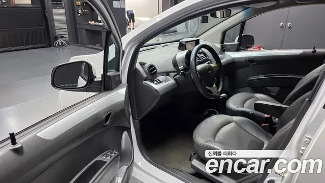 ChevroletGMDaewoo Spark 2013 thumb 10