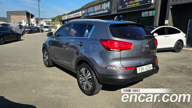 Kia Sportage 2015 thumb 4