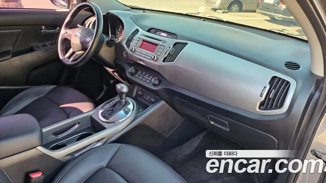 Kia Sportage 2015 thumb 10