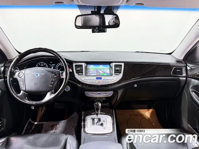 Hyundai Genesis 2012 thumb 4