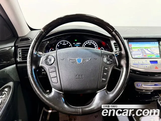 Hyundai Genesis 2012 thumb 6