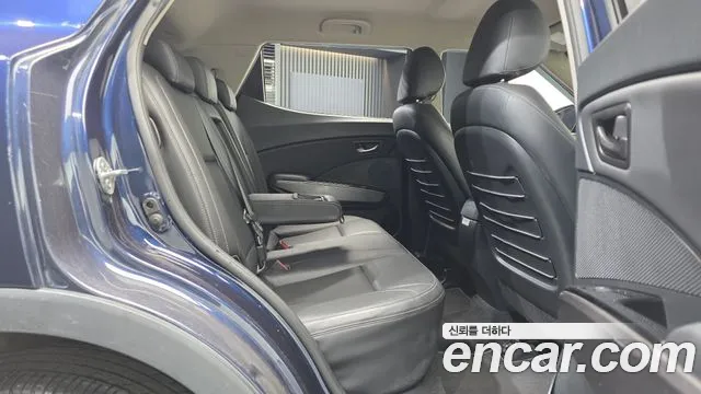 KG_Mobility_Ssangyong TIBOLI 2019 thumb 12