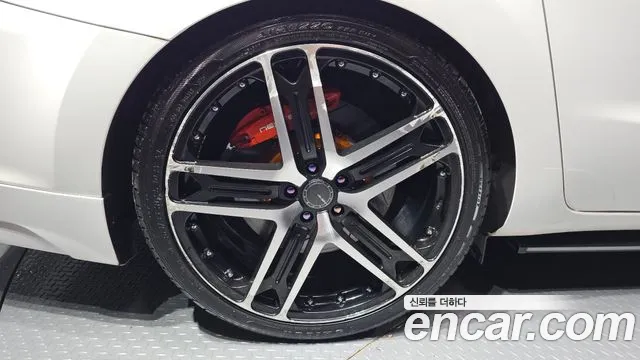 Kia Carnival 2020 thumb 4