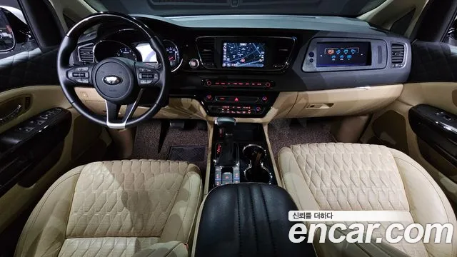 Kia Carnival 2020 thumb 6
