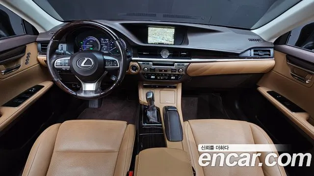 Lexus ES 2018 thumb 7