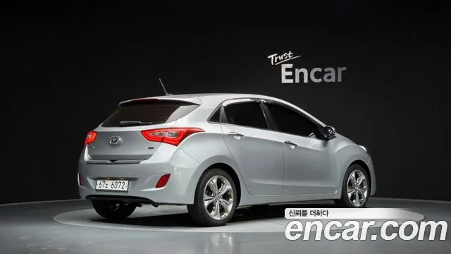 Hyundai i30 2012 thumb 2