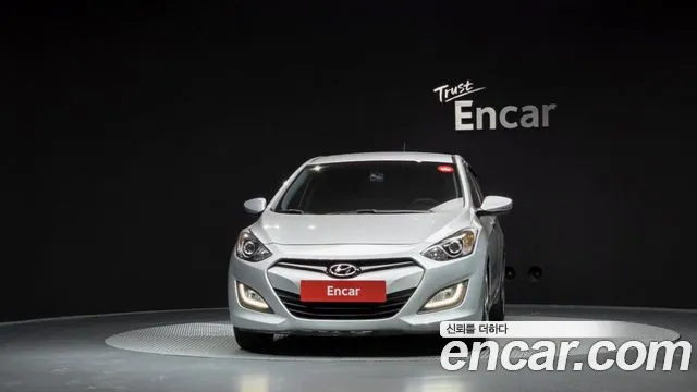 Hyundai i30 2012 thumb 3