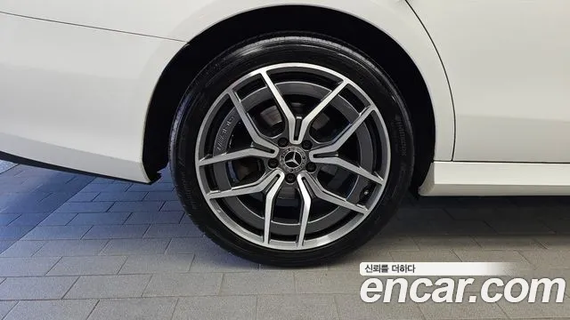 Mercedes-Benz E-Класс 2021 thumb 5
