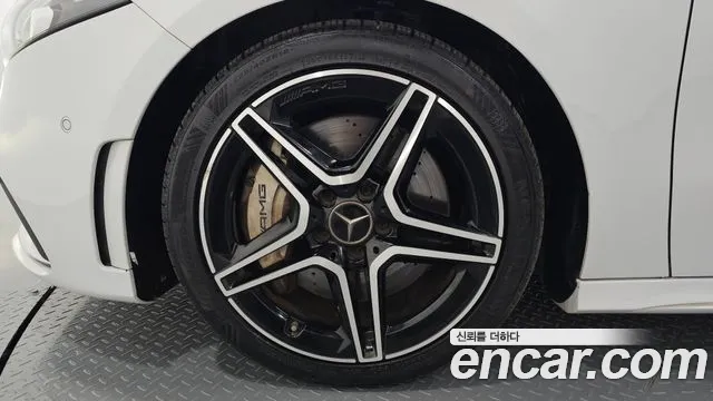 Mercedes-Benz A-Класс 2021 thumb 5