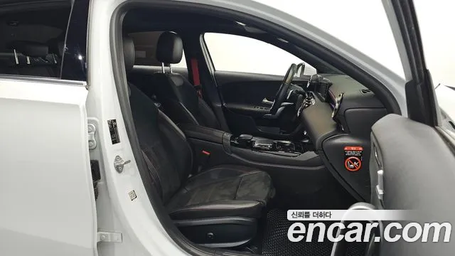 Mercedes-Benz A-Класс 2021 thumb 10
