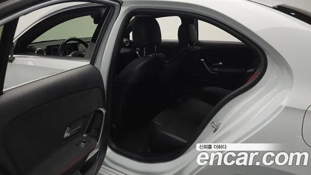 Mercedes-Benz A-Класс 2021 thumb 12
