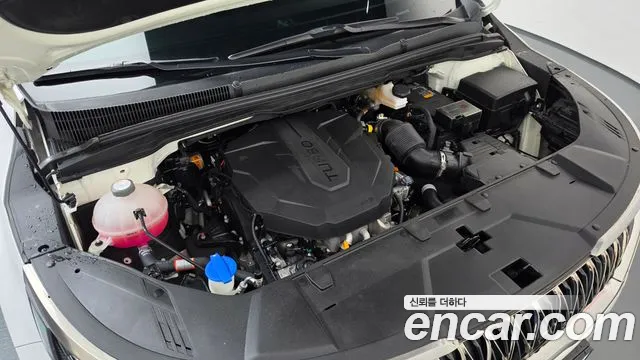 Kia Carnival 2021 thumb 6