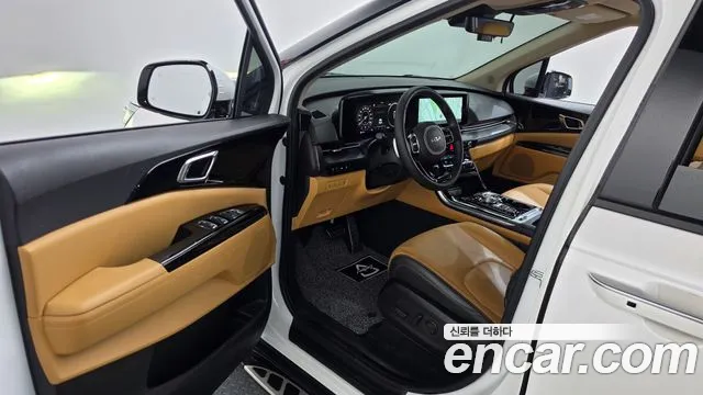 Kia Carnival 2021 thumb 10