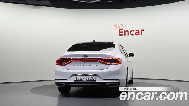 Hyundai Grandeur 2018 thumb 4