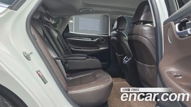 Hyundai Grandeur 2018 thumb 12
