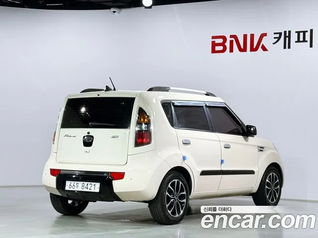 Kia Soul 2009 thumb 2