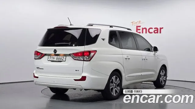 KG_Mobility_Ssangyong KORANDO 2014 thumb 2