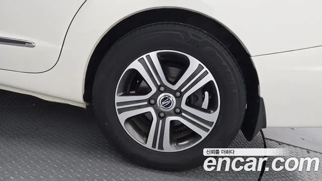 KG_Mobility_Ssangyong KORANDO 2014 thumb 5