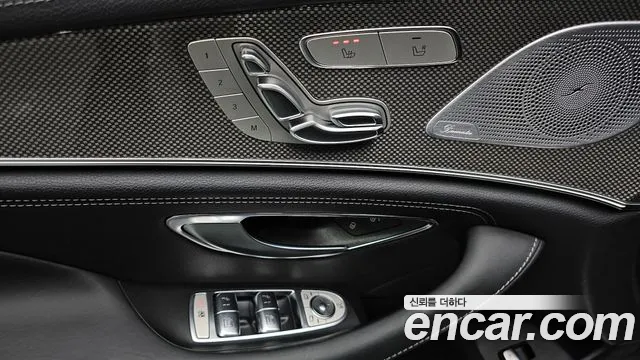 Mercedes-Benz CLS-Class 2019 thumb 12