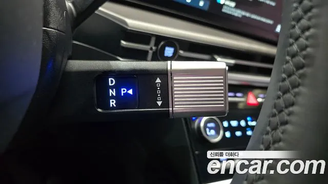 Hyundai Santa Fe 2025 thumb 9