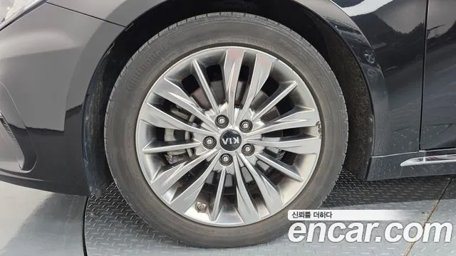 Kia K5 2018 thumb 5
