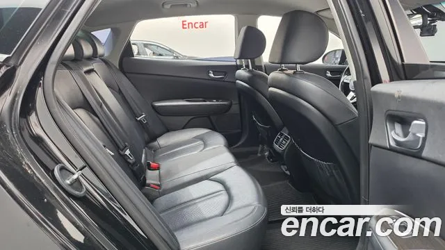 Kia K5 2018 thumb 11