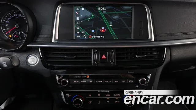 Kia K5 2018 thumb 12