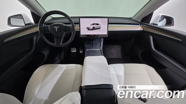 Tesla Model Y 2024 thumb 6