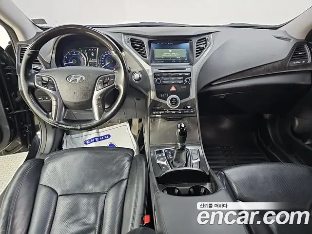 Hyundai Grandeur 2015 thumb 5