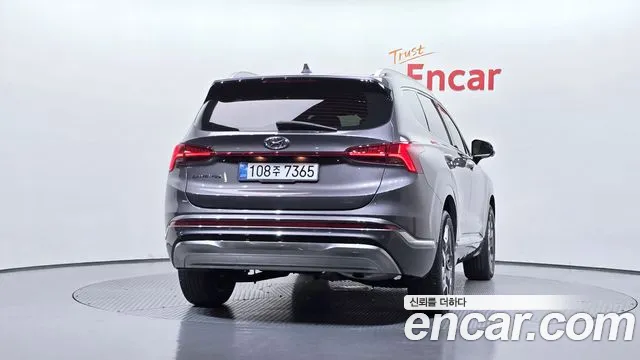 Hyundai Santa Fe 2023 thumb 4
