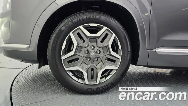 Hyundai Santa Fe 2023 thumb 5