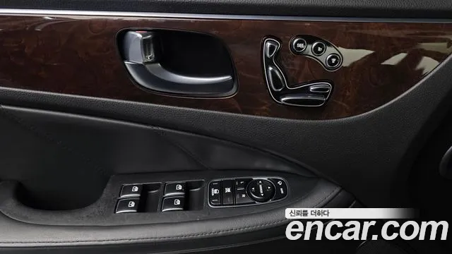 Hyundai Equus 2013 thumb 12